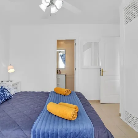Atico De Lujo Con Gran Terraza, Piscina Climatizada Y Parking En Cristianos - Es-347-4 Apartment